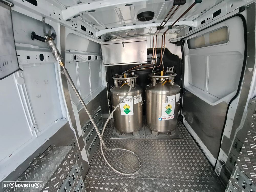 Renault MASTER L2H2 135CV | EQUIPAMENTO CRIOGÉNICO | IVA DEDUTÍVEL - 16