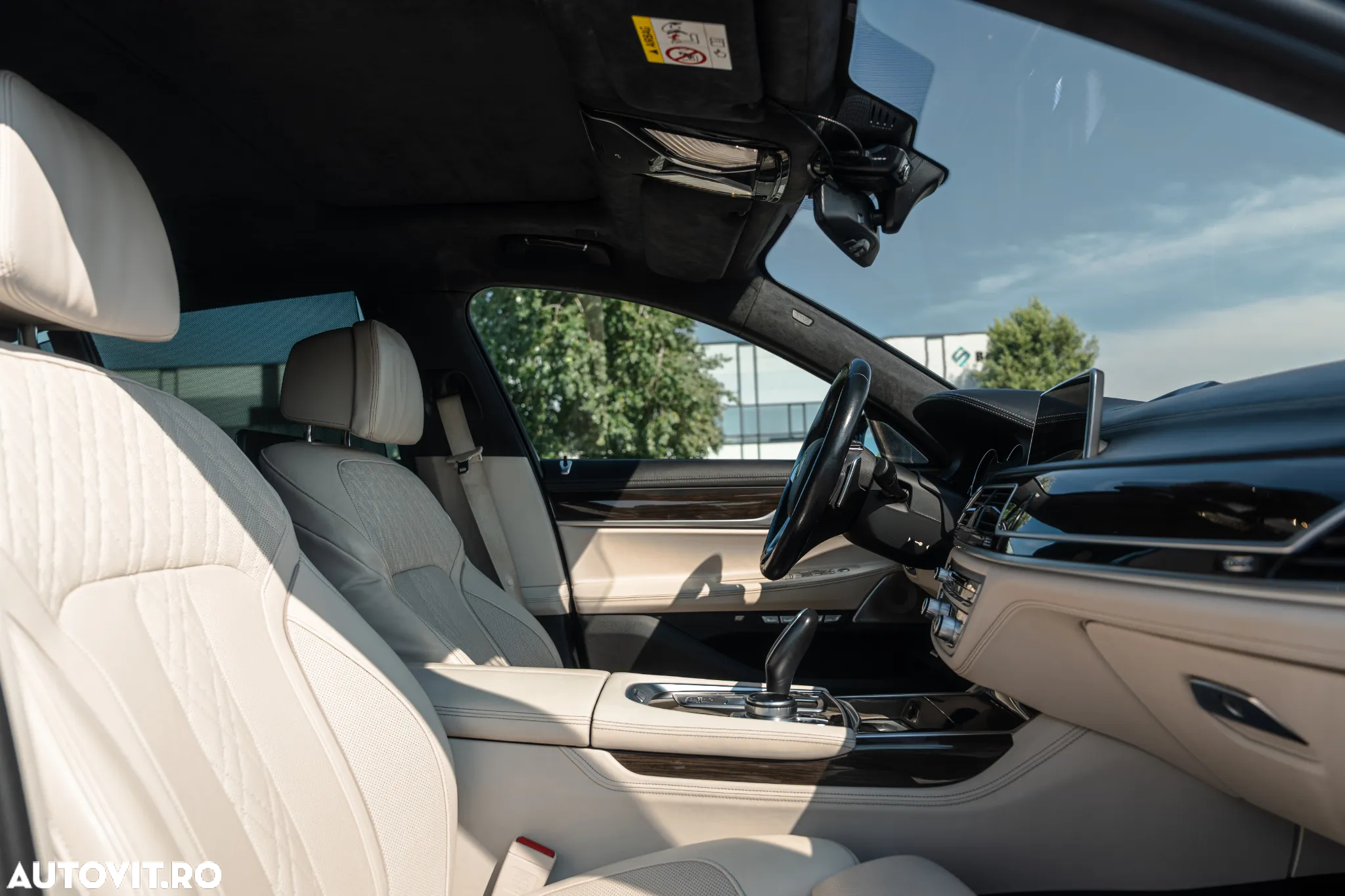 BMW Seria 7 750d xDrive - 9