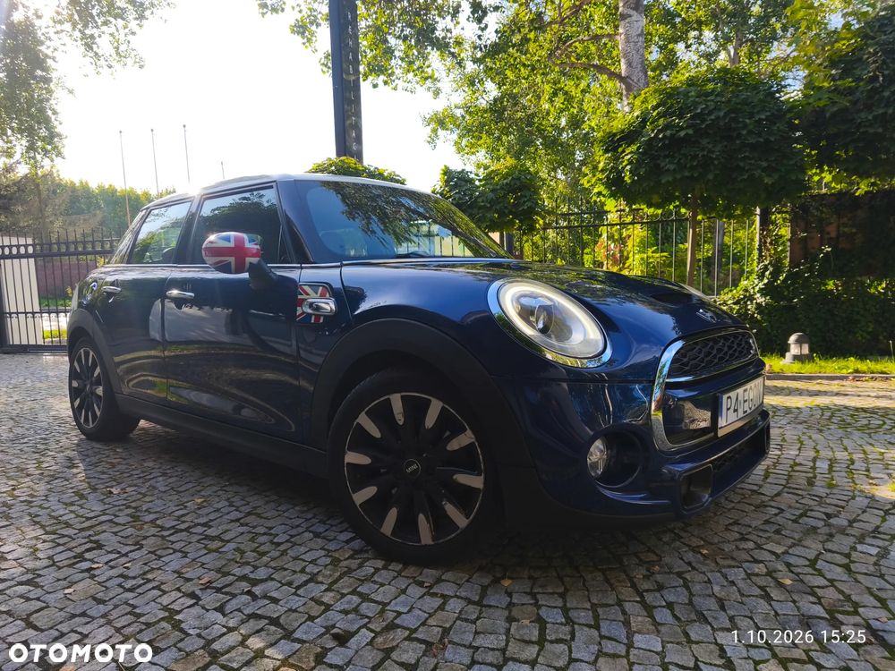 Mini Cooper 2015 photo 3