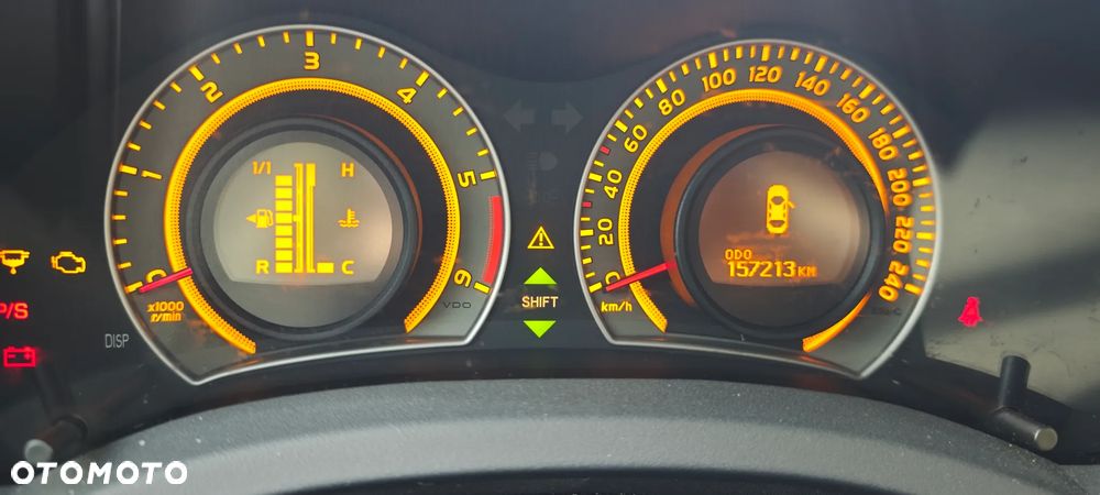 Toyota Auris 1.4 D-4D Terra - 2