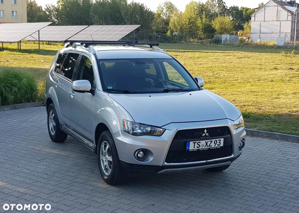 Mitsubishi Outlander 2.0 2WD Invite - 9