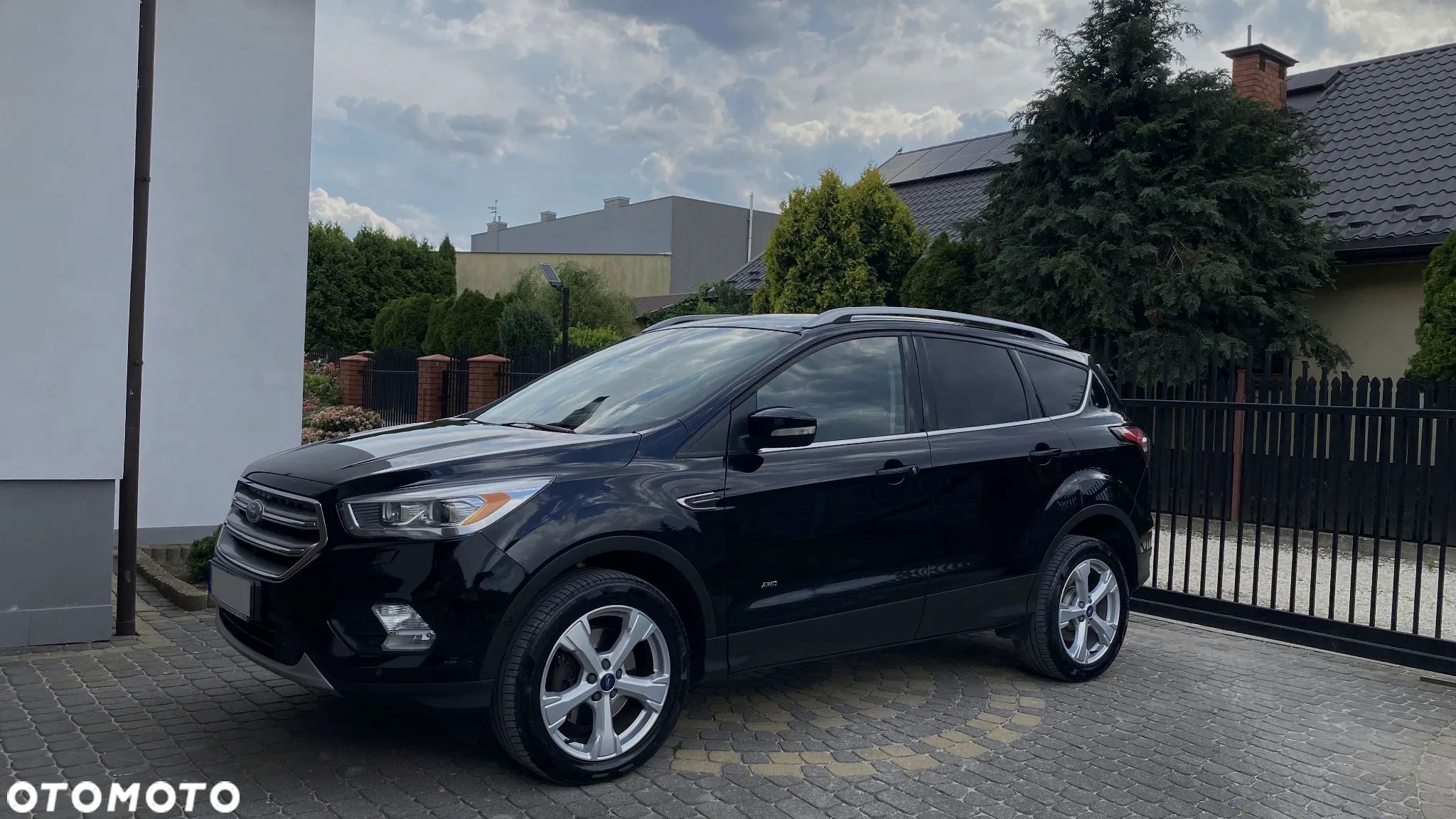 Ford Kuga 2.0 TDCi 4WD Titanium - 1