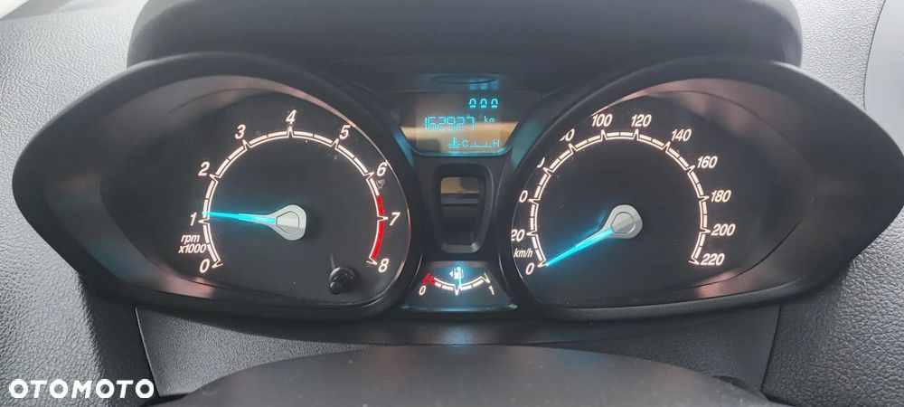 Ford Tourneo Courier 1.0 EcoBoost S&S Ambiente - 19