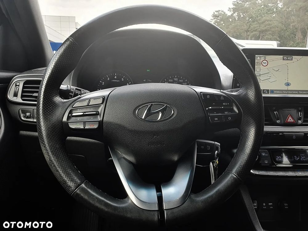 Hyundai i30 1.4 T-GDI GO Plus - 17