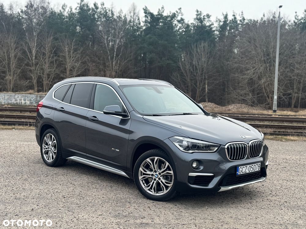BMW X1 xDrive25i xLine - 12