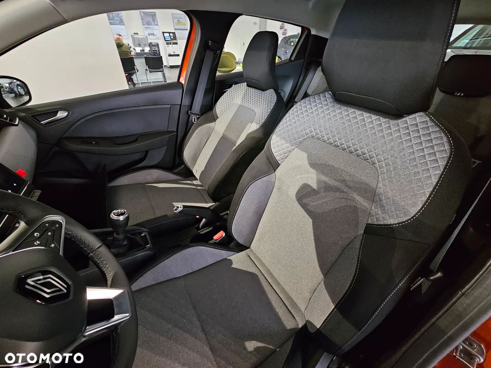 Renault Clio 1.0 TCe Evolution - 12