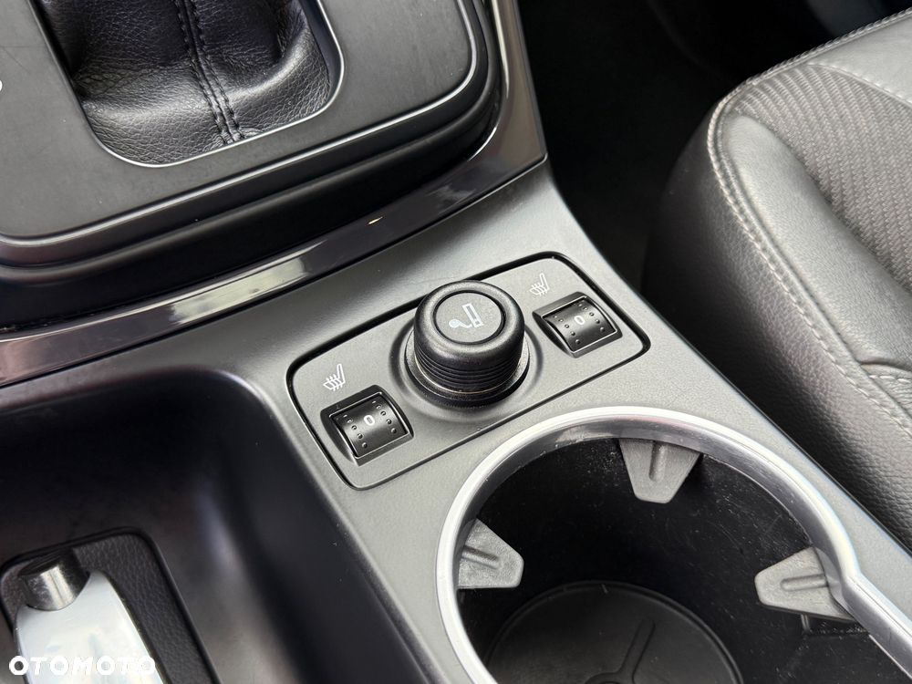 Ford Kuga 2.0 TDCi 4WD Titanium Plus - 32