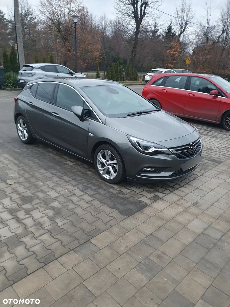 Opel Astra - 1