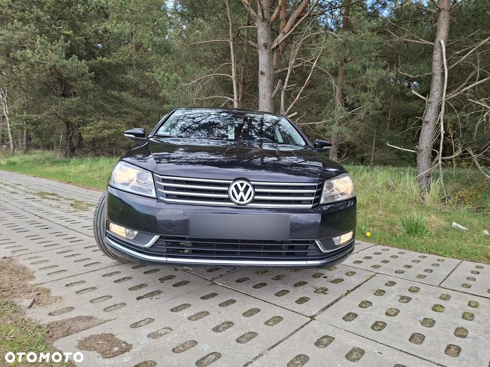 Volkswagen Passat 1.6 TDI BlueMotion Technology Highline - 1