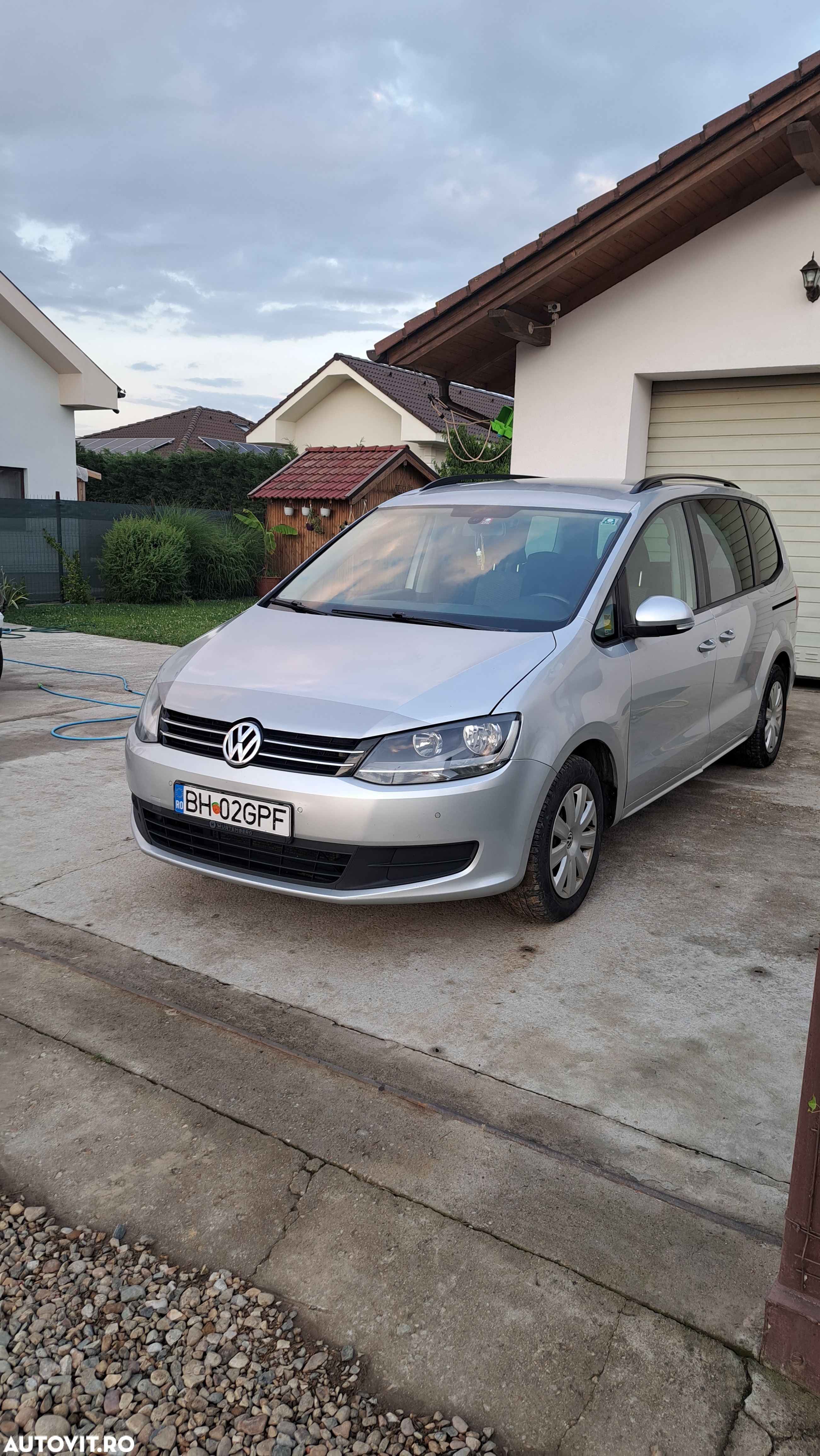 Volkswagen Sharan 2.0 TDI BlueMotion Technology Trendline - 10
