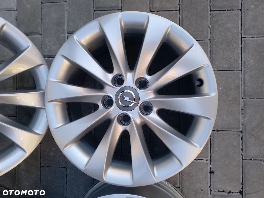 Felgi aluminiowe 16" Opel Astra, Zafira - 1