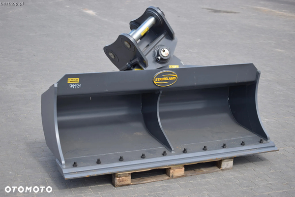 Łyżka skarpowa hydrauliczna Strickland Ø80 0.9m3 210cm