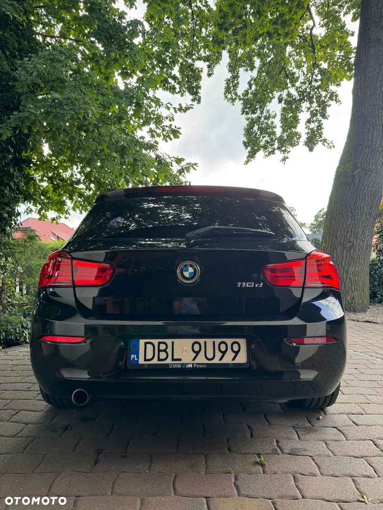 BMW Seria 1 116d - 4