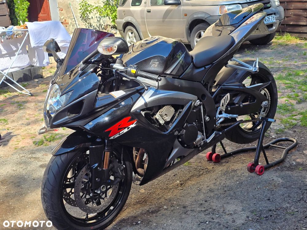 Suzuki GSX-R - 4