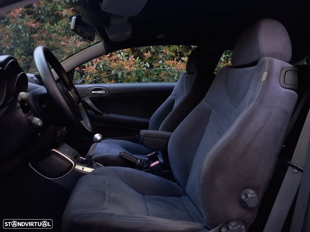 Alfa Romeo GT 1.8 TS - 6