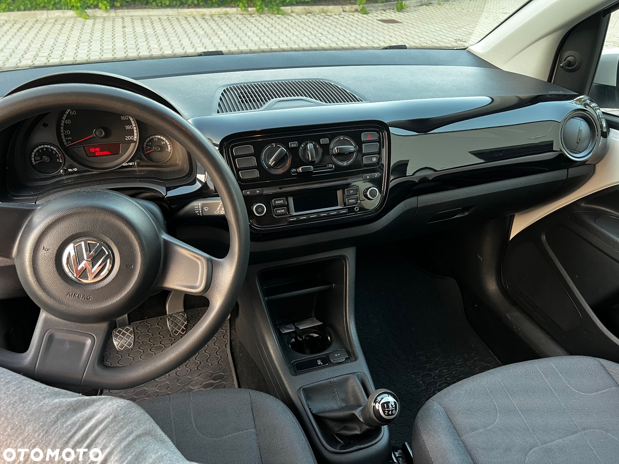 Volkswagen up! 1.0 move EU6 - 8