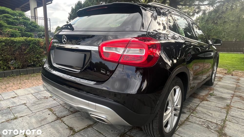 Mercedes-Benz GLA 180 (CDI) d - 12