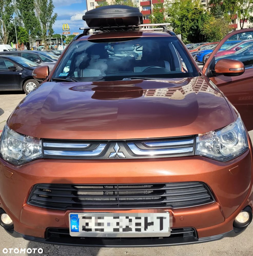 Mitsubishi Outlander 2.0 Instyle Navi CVT - 12