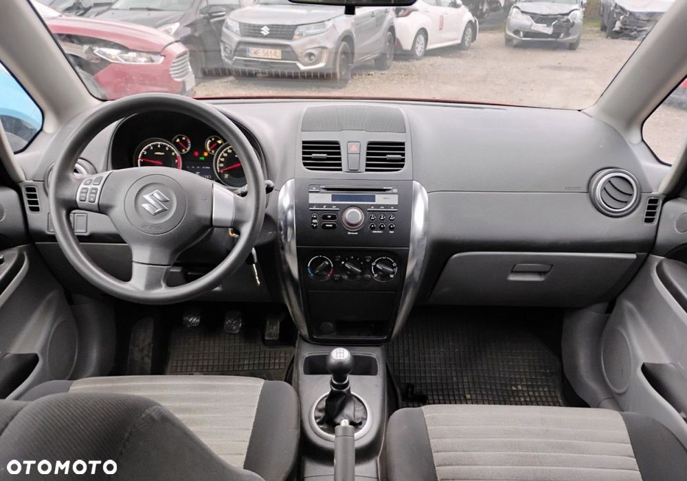 Suzuki SX4 - 6
