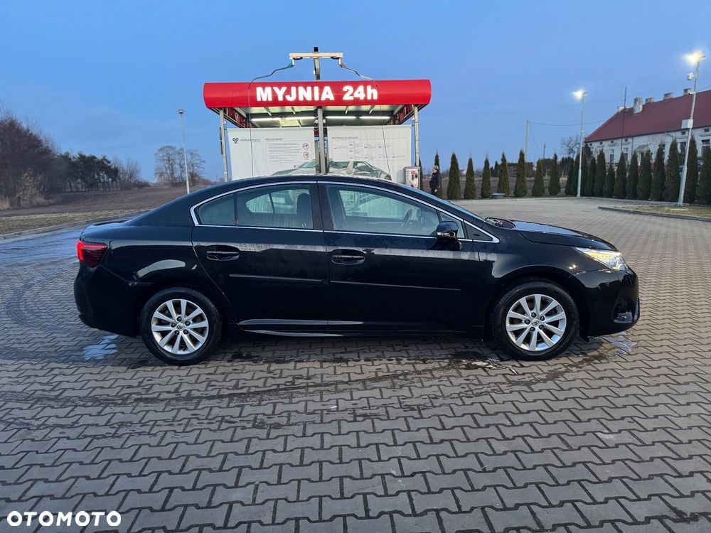 Toyota Avensis - 7