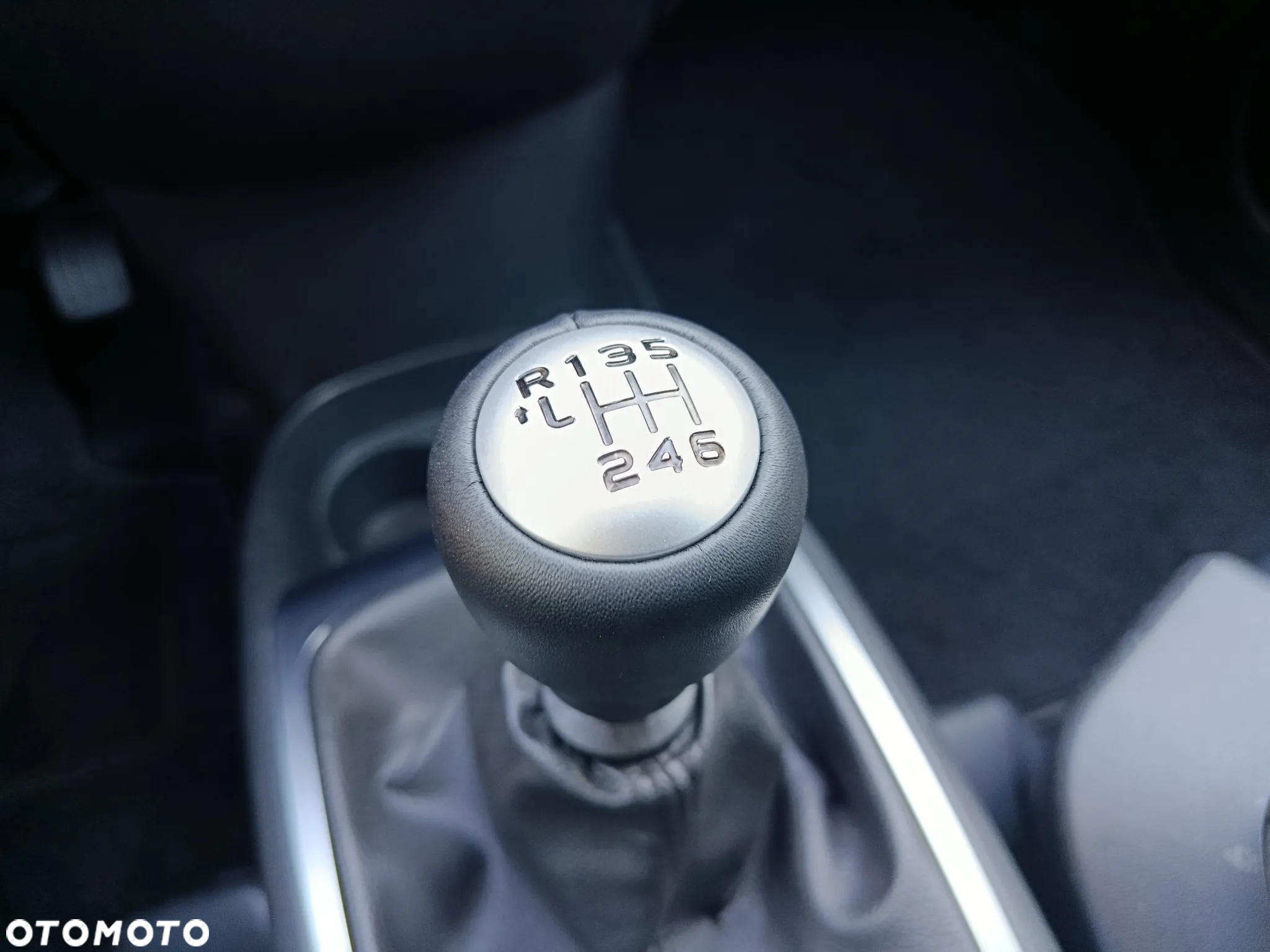 Citroën C4 Picasso 1.2 PureTech Shine S&S - 27