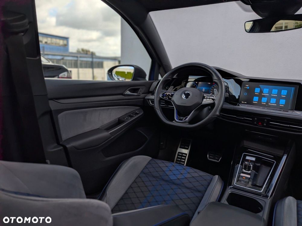 Volkswagen Golf 2.0 TSI 4Motion R DSG - 16