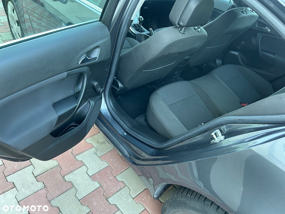 Opel Insignia 1.8 Cosmo - 9