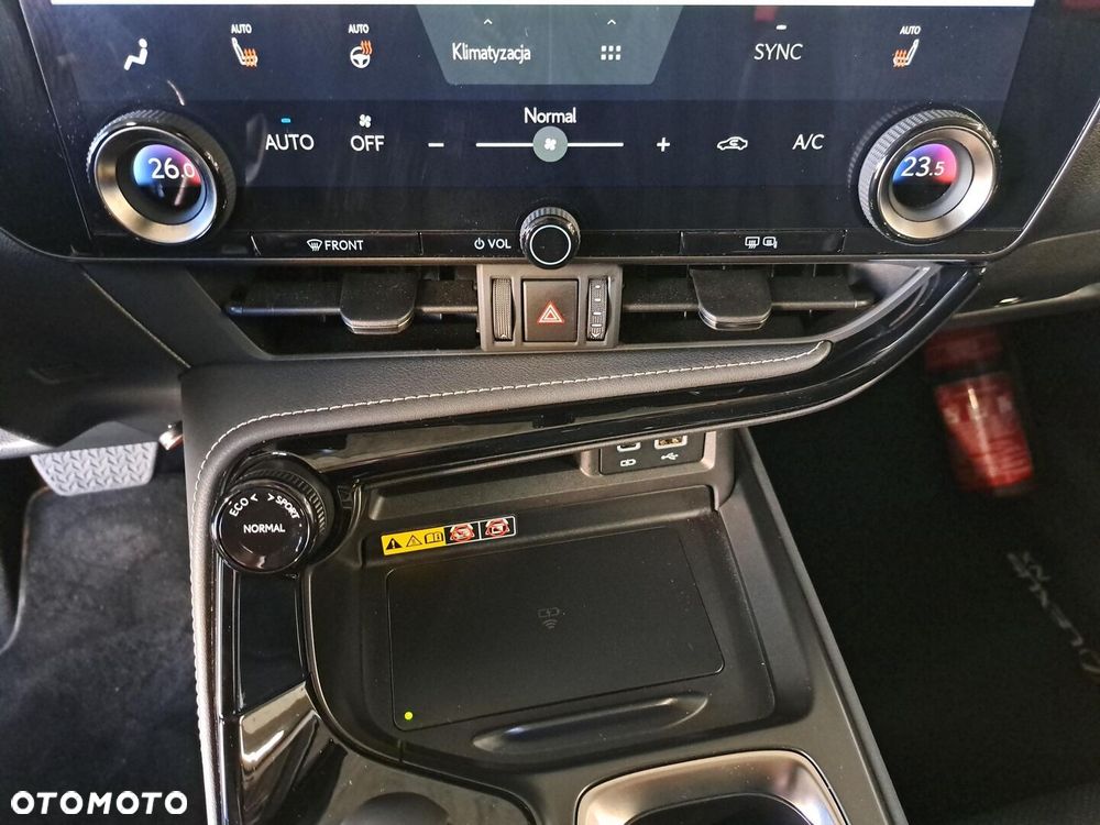 Lexus NX 350h Prestige AWD - 22