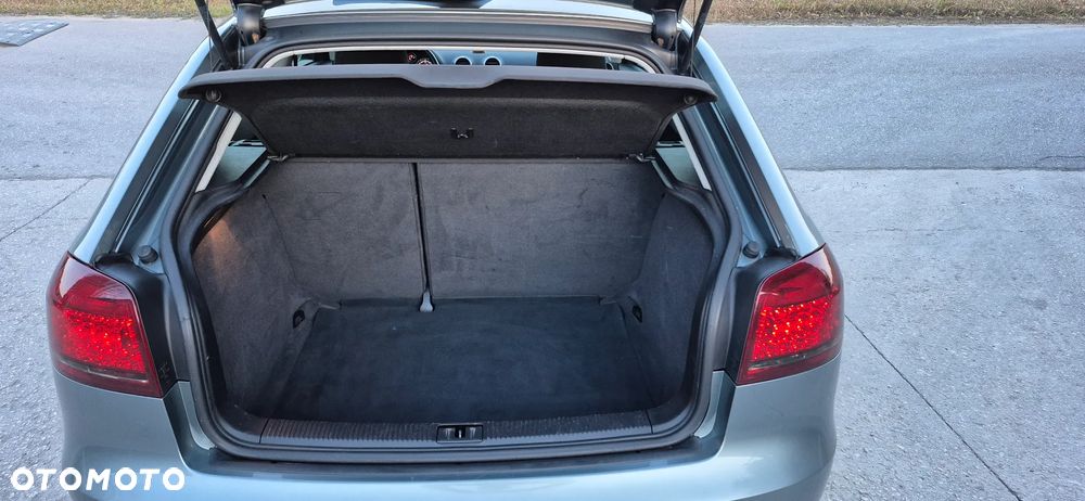 Audi A3 1.6 Attraction - 22