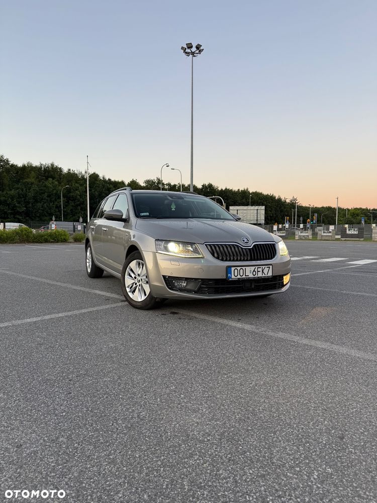 Skoda Octavia 2.0 TDI (Green tec) DSG Joy - 1