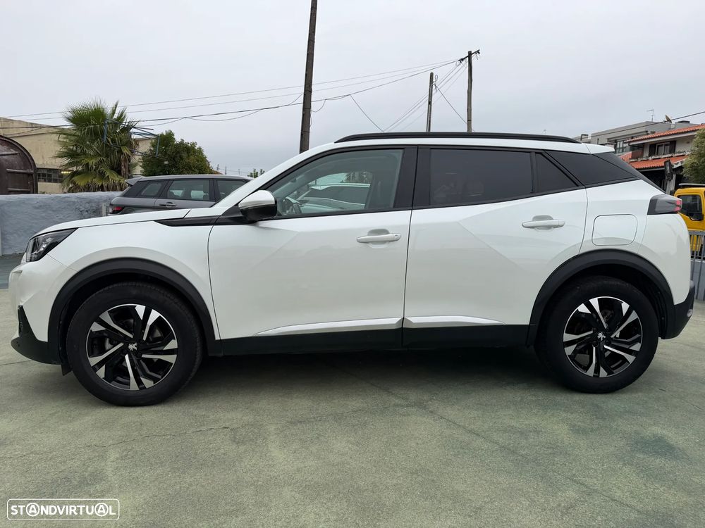 Peugeot 2008 PureTech 130 EAT8 Allure Pack - 4
