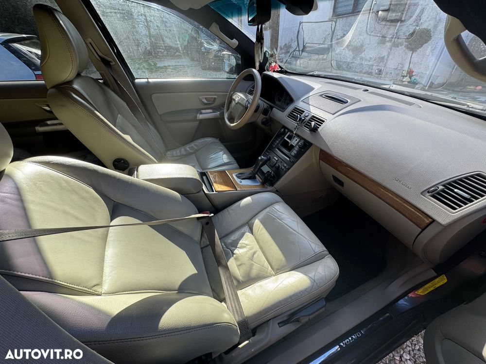 Volvo XC 90 - 5