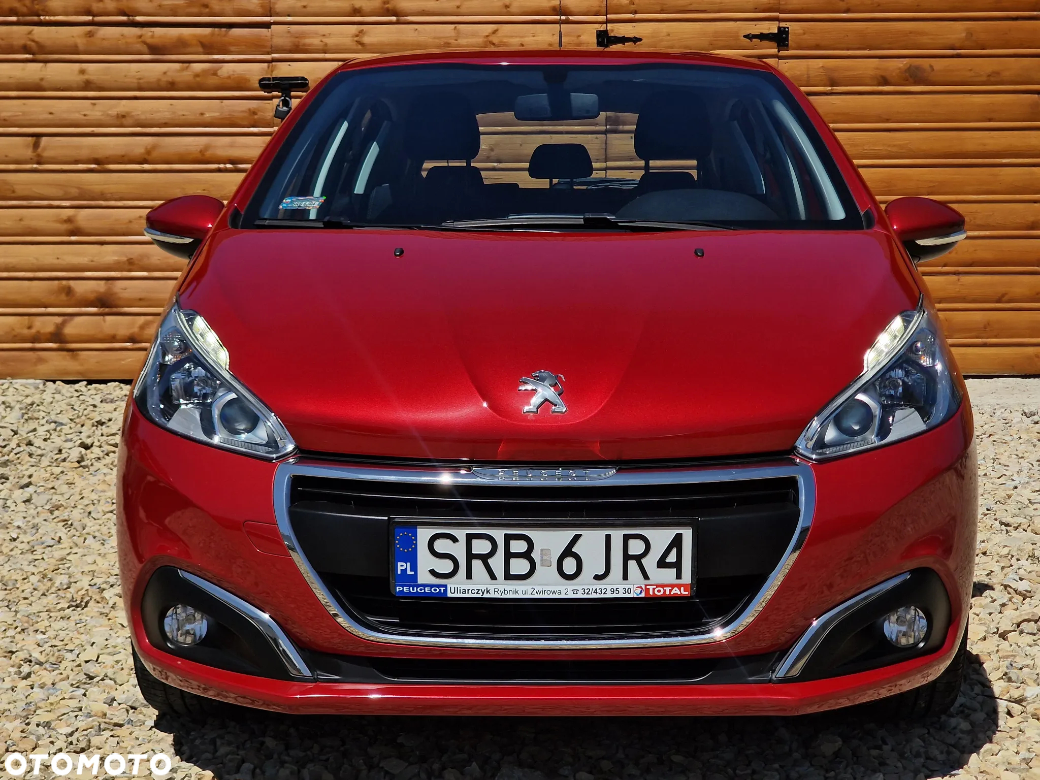 Peugeot 208 1.2 PureTech Allure - 11