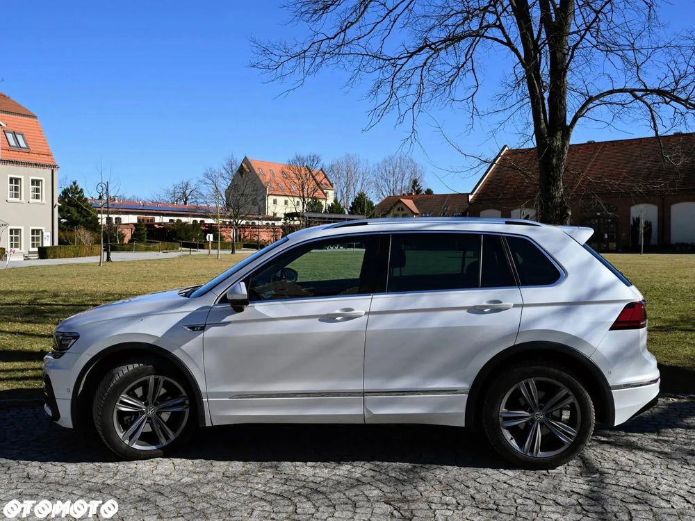 Volkswagen Tiguan - 2