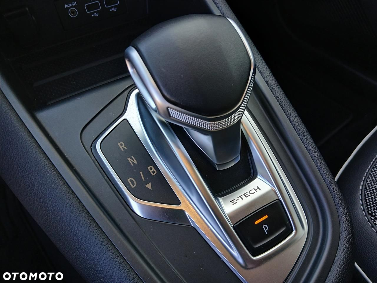 Renault Captur - 17