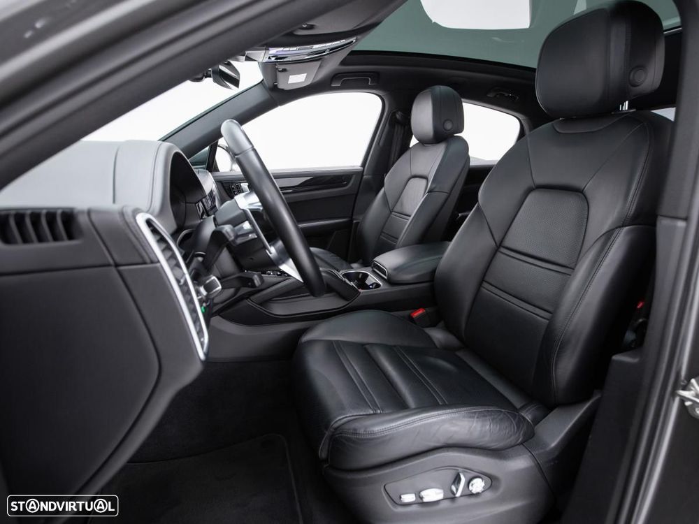 Porsche Cayenne S E-Hybrid - 8