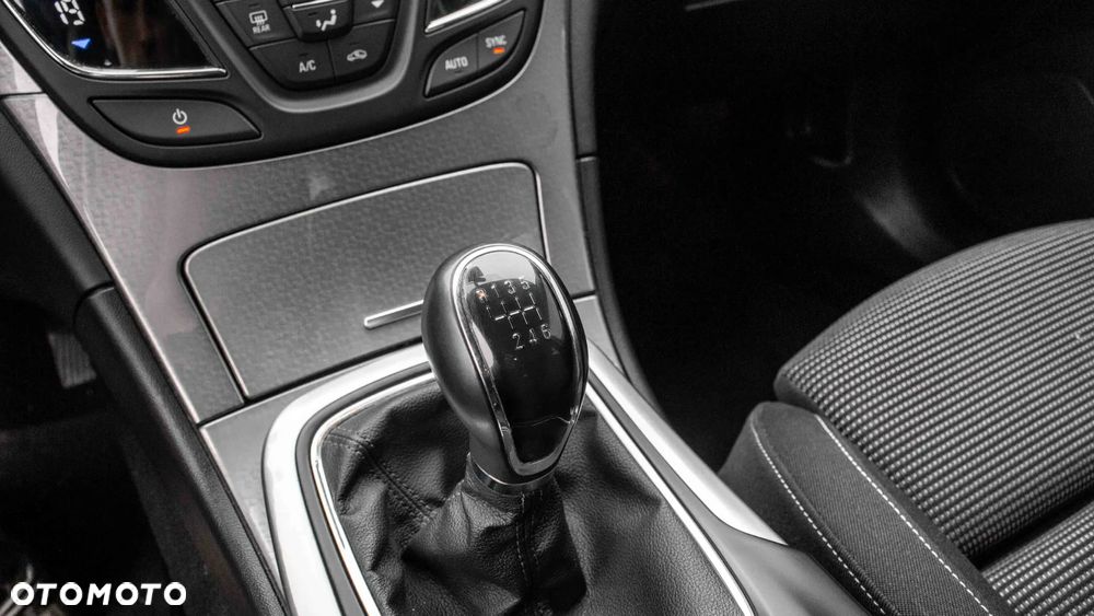 Opel Insignia 1.4 T S&S - 19