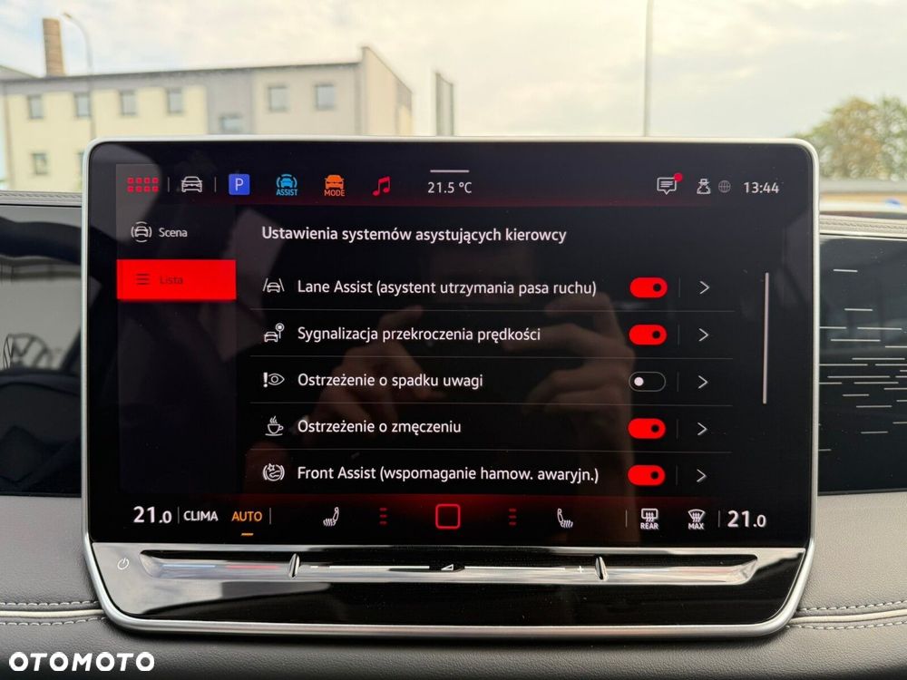 Volkswagen Tiguan 1.5 eTSI Elegance DSG - 17