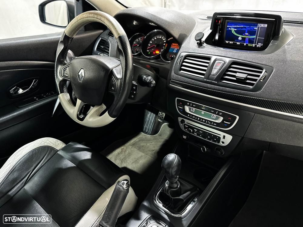 Renault Mégane Coupe 2.0 dCi Dyn. S - 32