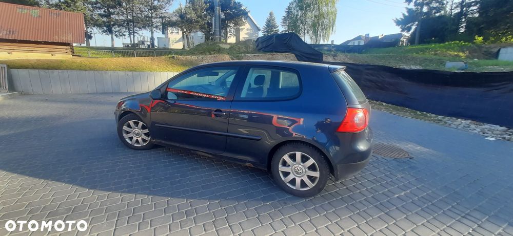 Volkswagen Golf 1.6 FSI Comfortline - 12