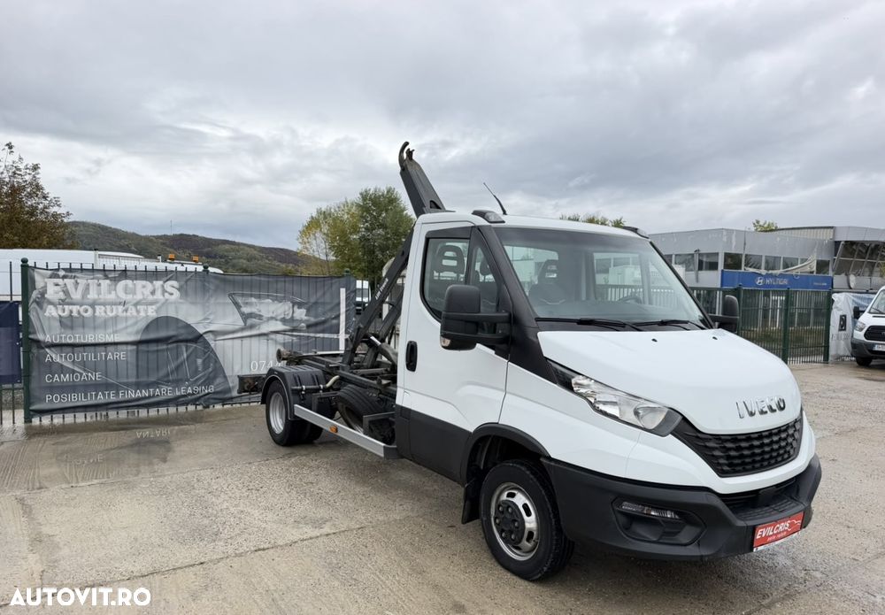 Iveco Daily 3.0 D CÂRLIG DE CONTAINER 3.5 tone - 32
