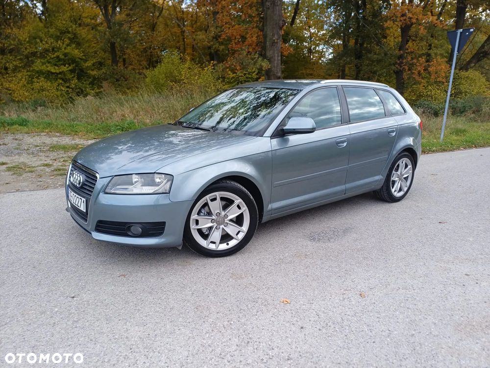 Audi A3 Sportback - 3