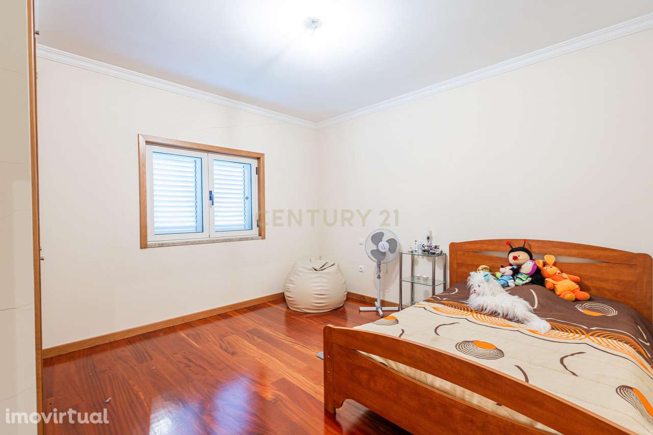 Moradia V4 em Tabuado, Marco de Canaveses - Grande imagem: 4/27