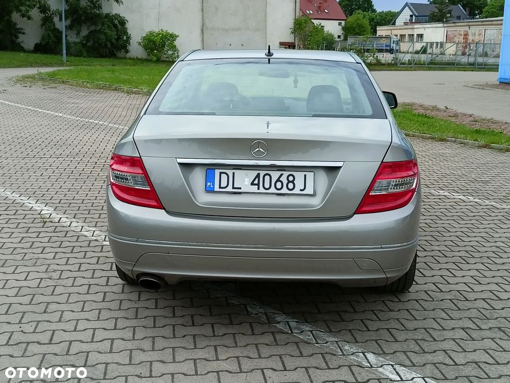 Mercedes-Benz Klasa C ver-200-kompressor-avantgarde - 10