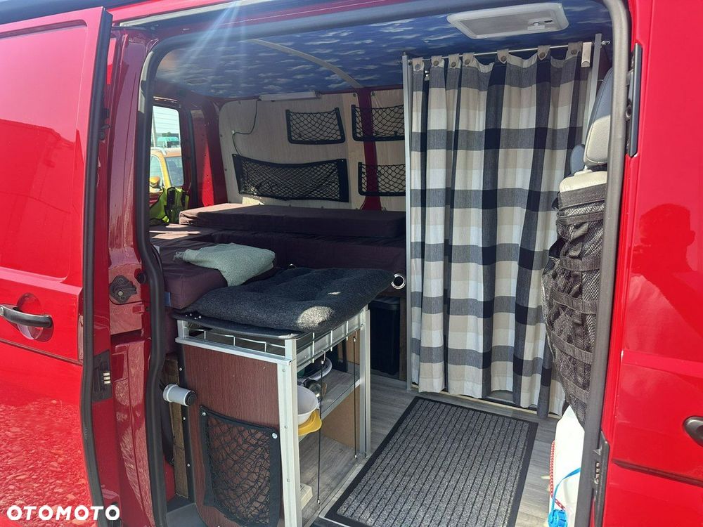 Volkswagen Transporter T5 TDI L1H1 - 8