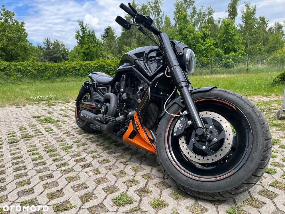 Harley-Davidson V-Rod Night Rod - 2