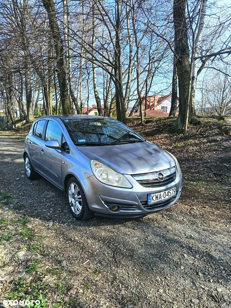Opel Corsa 1.2 16V Essentia - 1