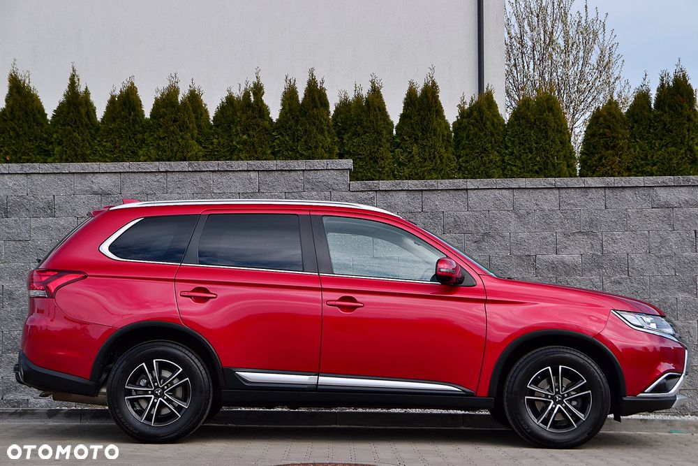 Mitsubishi Outlander 2.0 2WD Diamant - 4