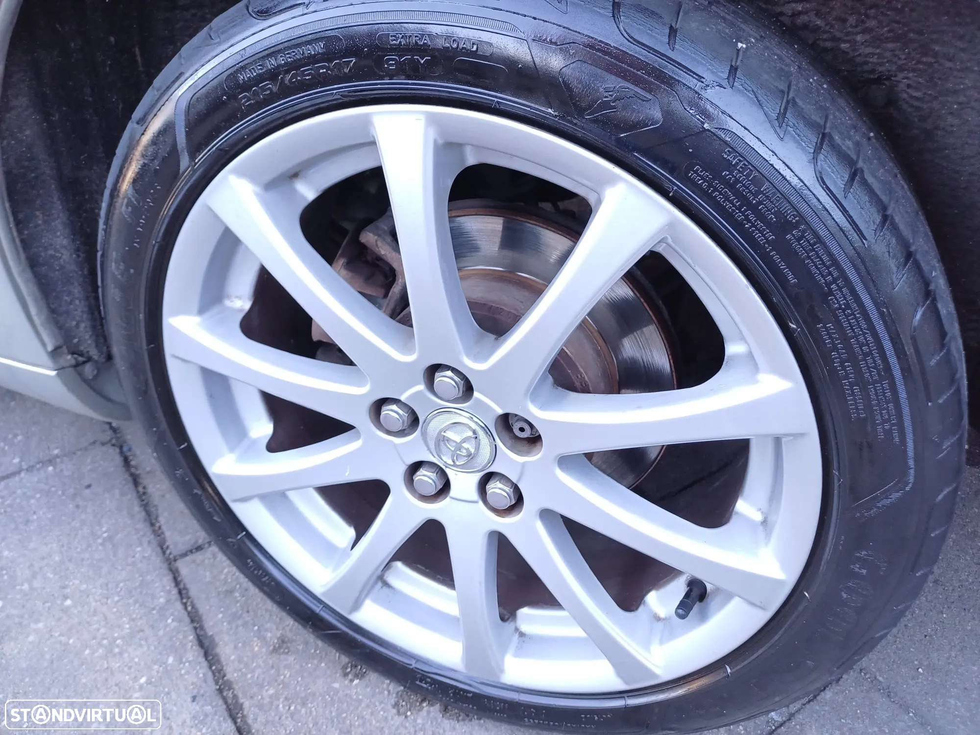 Toyota Avensis SD 2.0 D-4D Sol - 13