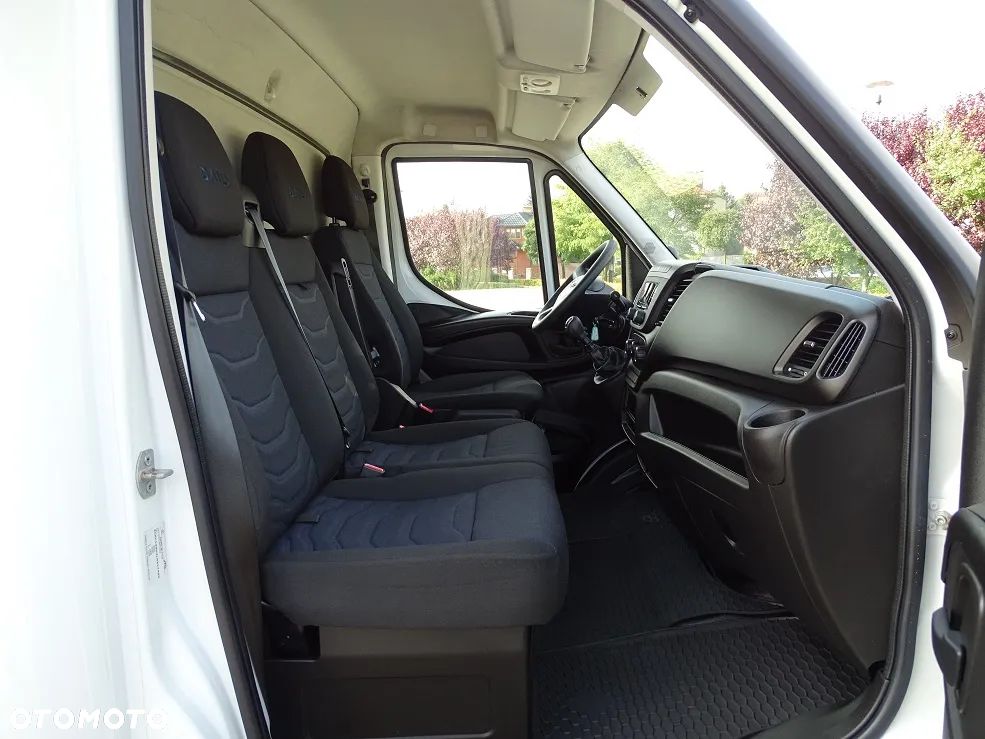 Iveco Daily 35S18 3.0 180 Plandeka 10 Ep. 5.00 m.+ DRZWI JAK NOWY!! Salon PL! 1 Wł. - 23